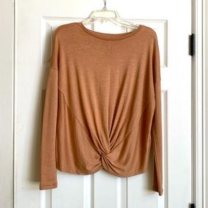 Banana Republic top only worn once